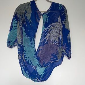 Medium Cato Floral Blouse.